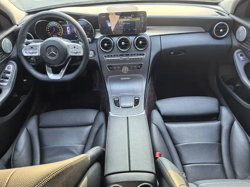 Mercedes-Benz C-Class 2021 — фото 16