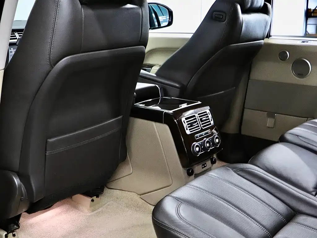 Land Rover Range Rover 2018 — фото 13