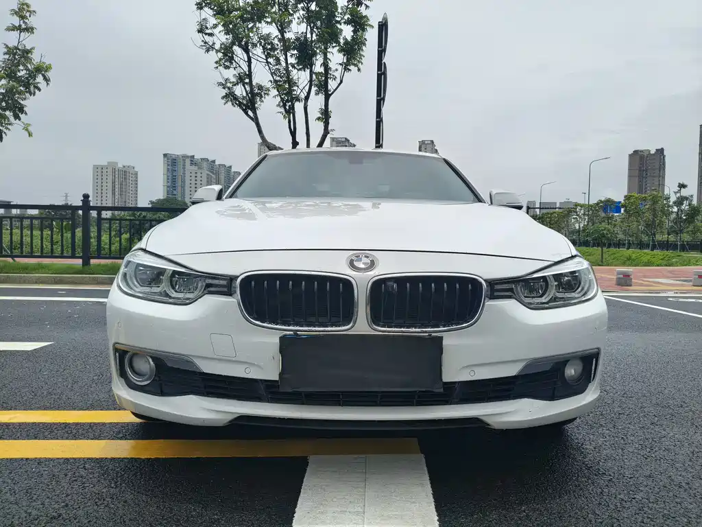 BMW 3 Series 2018