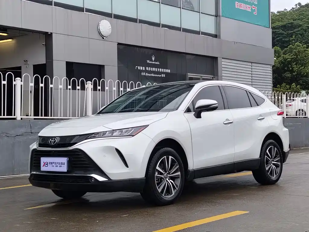 Toyota Harrier 2025