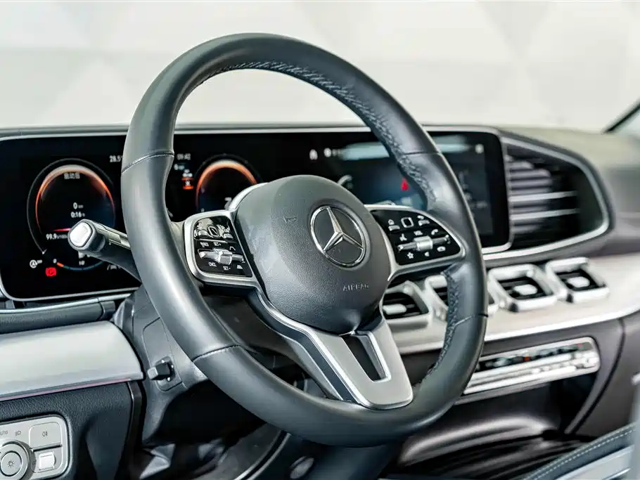 Mercedes-Benz GLE Coupe 2023 — фото 11