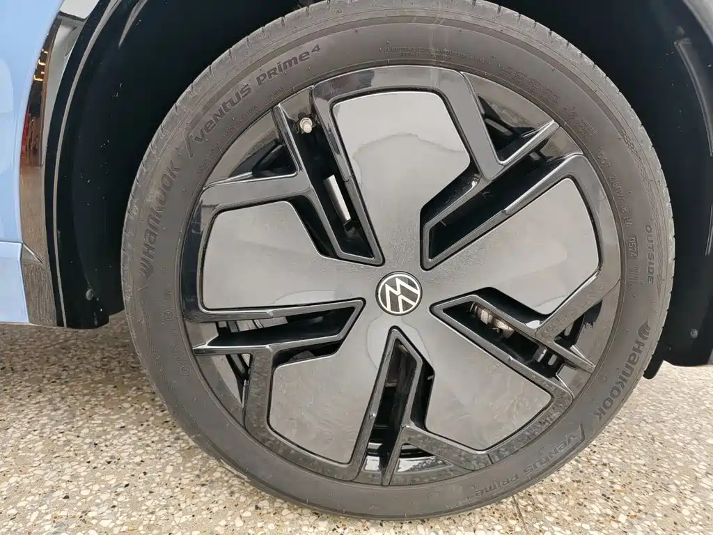 Volkswagen Tiguan L 2024
