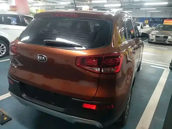 Kia KX3 2016