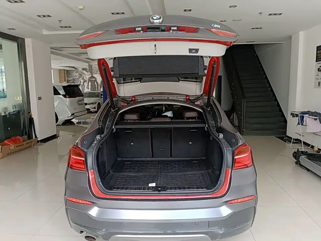 BMW X4 2018 — фото 19