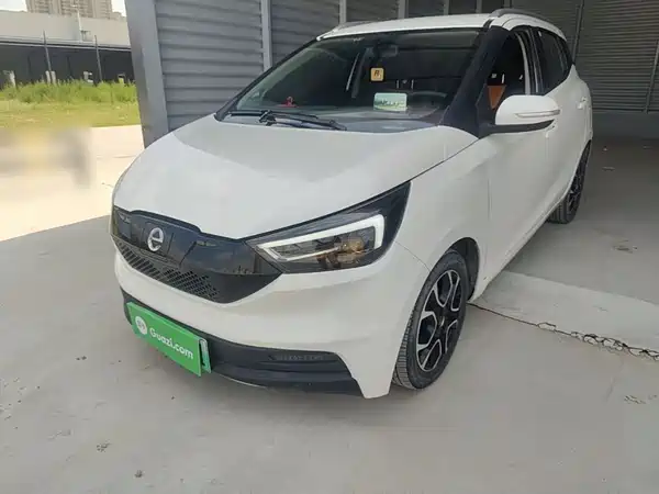 JMC Yizhi EV3 2020