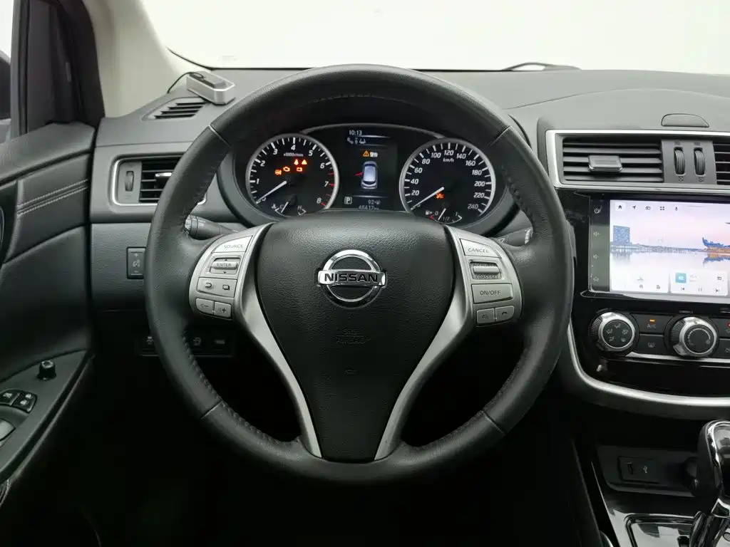 Nissan Tiida 2021 — фото 11