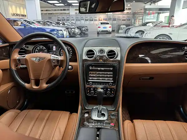 Bentley Flying Spur 2016