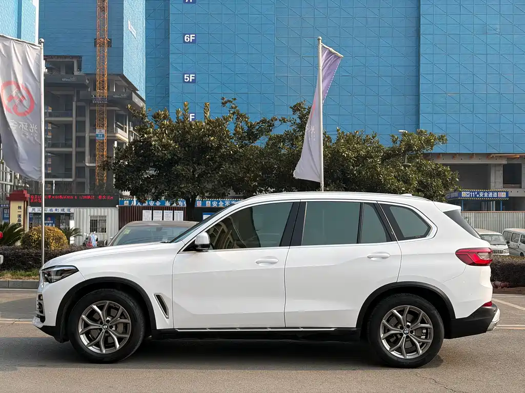 BMW X5 2020 — фото 3