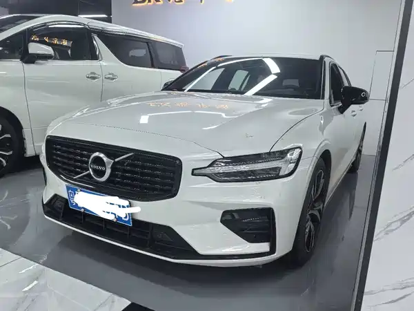 Volvo V60 2021