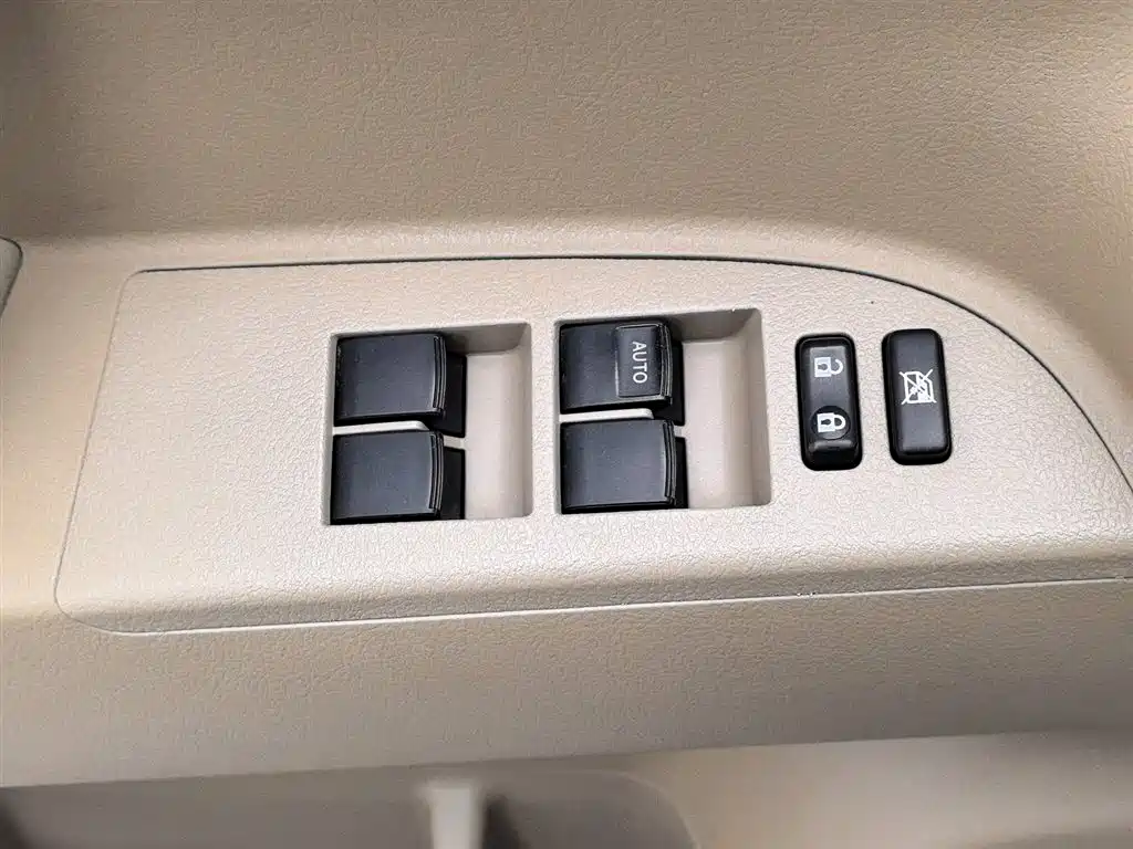 Toyota Highlander 2014 — фото 9