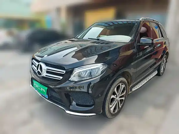 Mercedes-Benz GLE 2015
