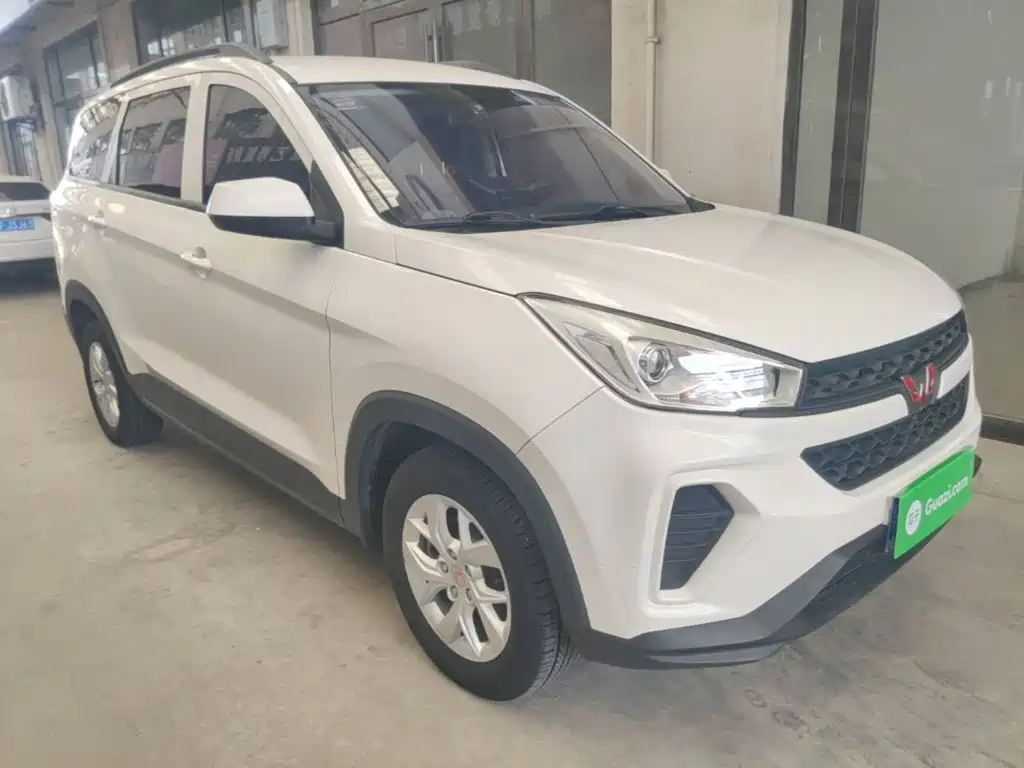 Wuling Hongguang S3 2021 — фото 4