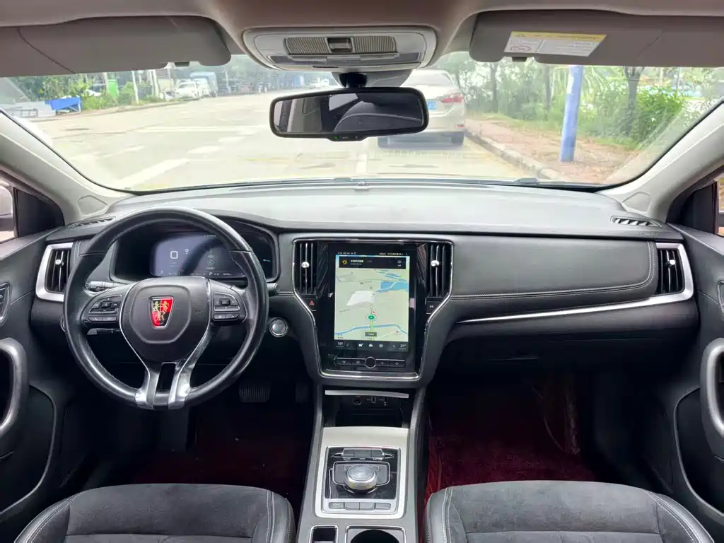 Roewe i6 New Energy 2018 — фото 10