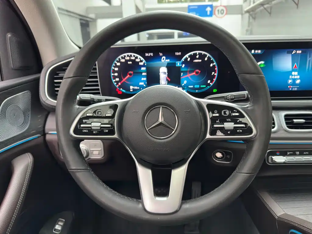 Mercedes-Benz GLE 2019 — фото 18