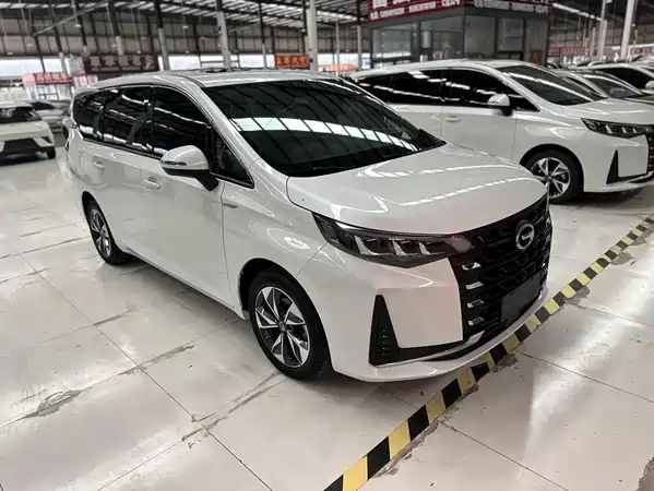 GAC Trumpchi M6 2022