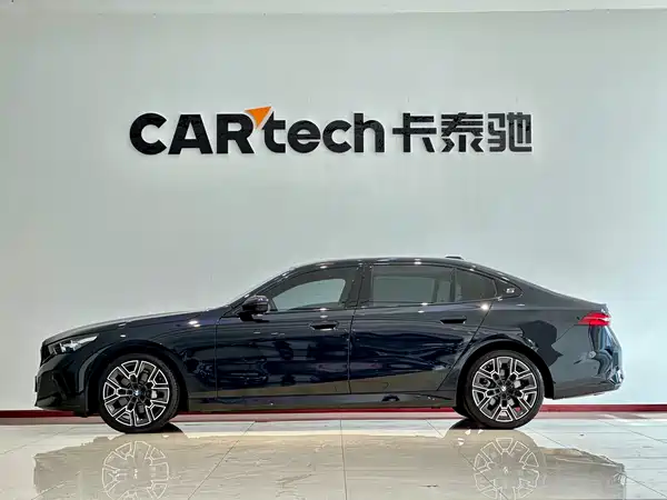 BMW 5 Series 2026