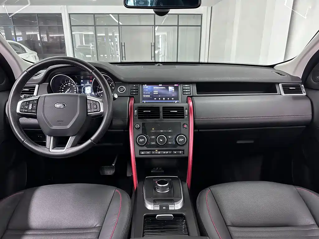 Land Rover Discovery Sport 2019 — фото 3