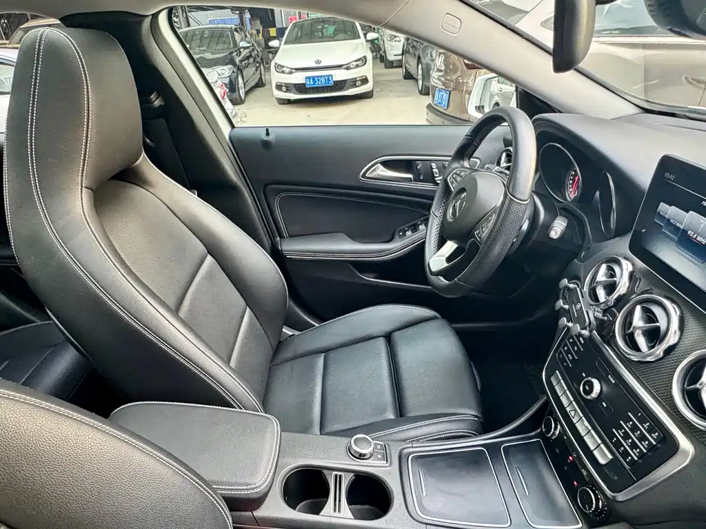 Mercedes-Benz GLA 2019 — фото 18