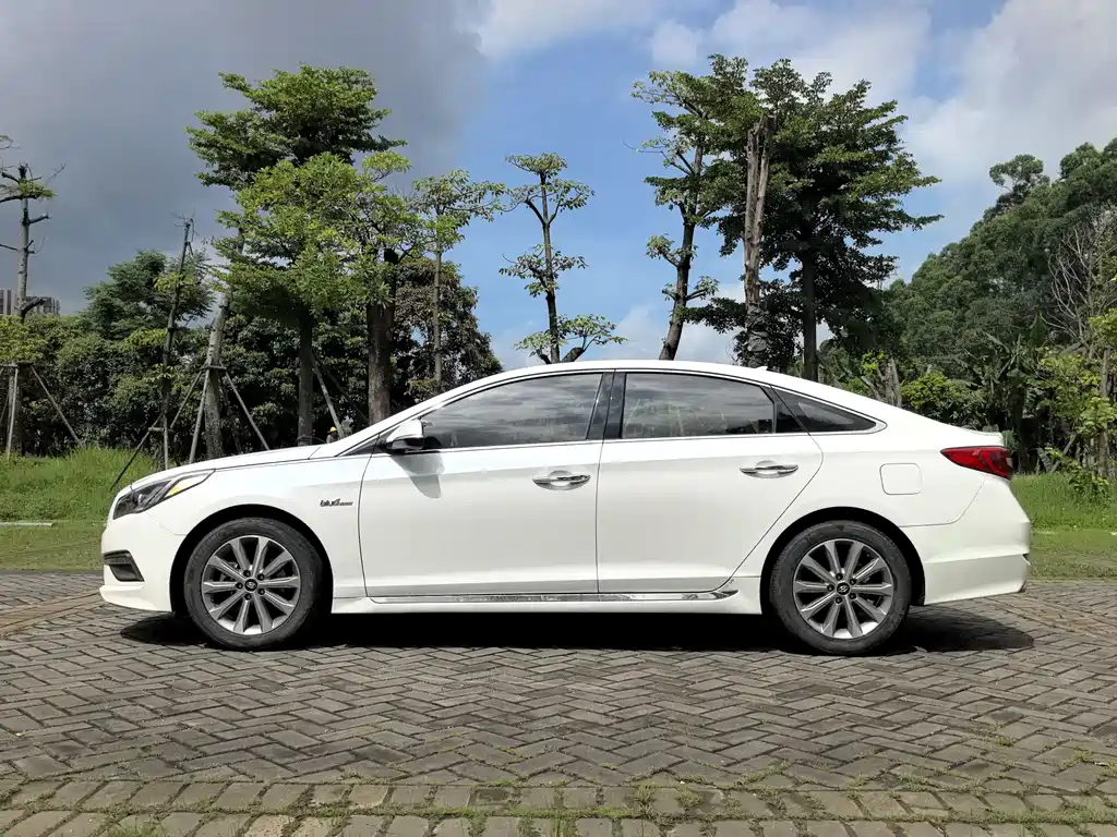 Hyundai Sonata 2015 — фото 4