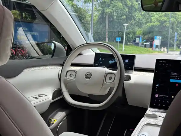 NIO ET7 2025