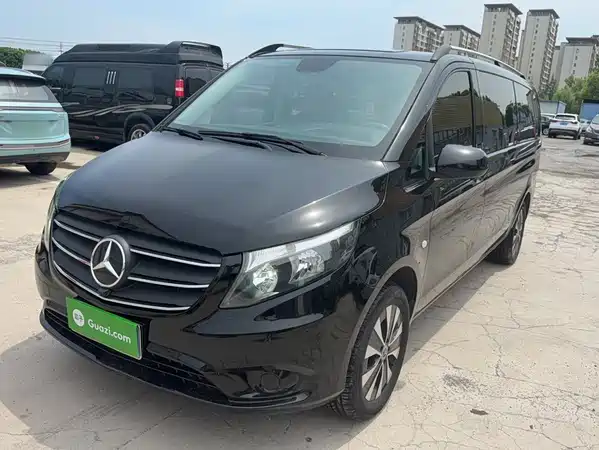 Mercedes-Benz Vito 2023