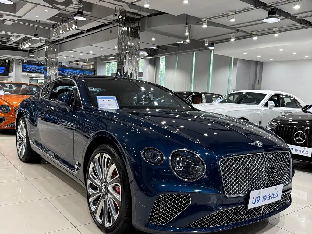 Bentley Continental 2023