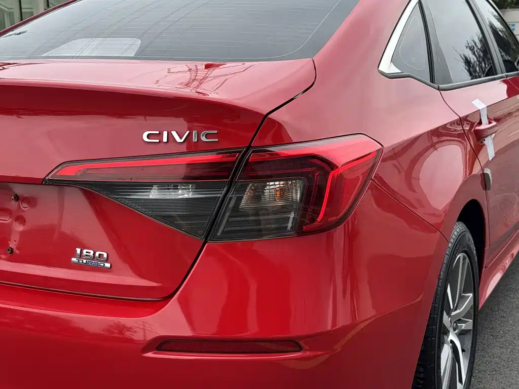 Honda Civic 2021 — фото 28