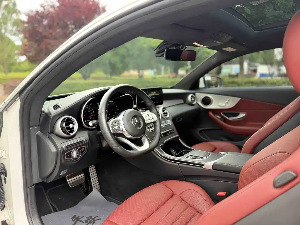 Mercedes-Benz C-Class 2020