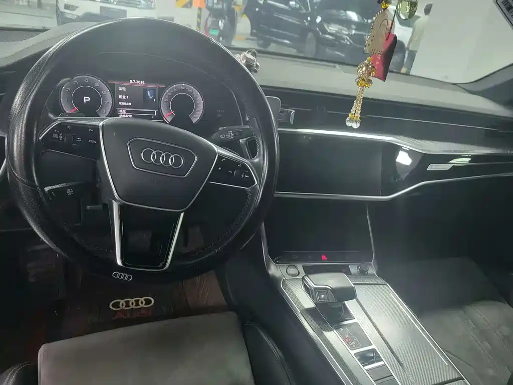 Audi A6L 2019