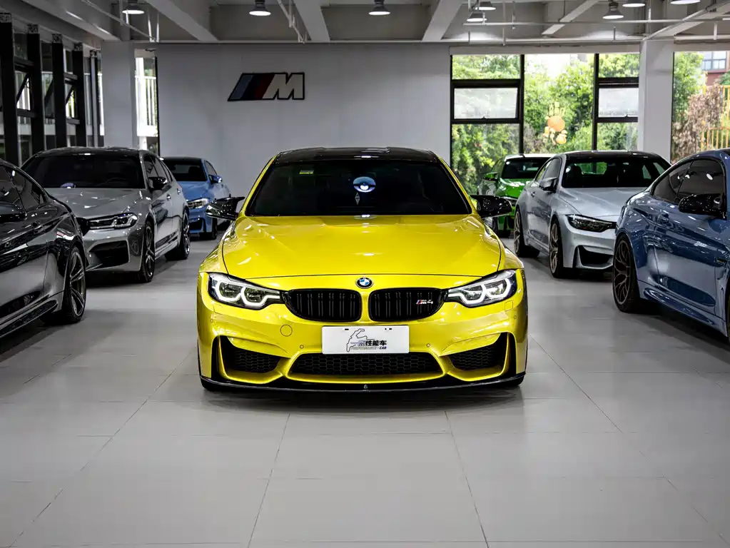 BMW M4 2019 — фото 2