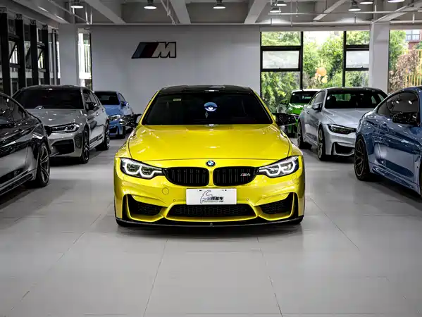 BMW M4 2019