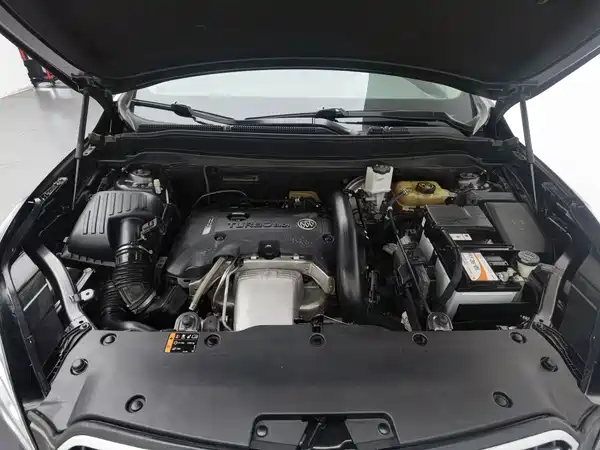 Buick Envision Plus 2018