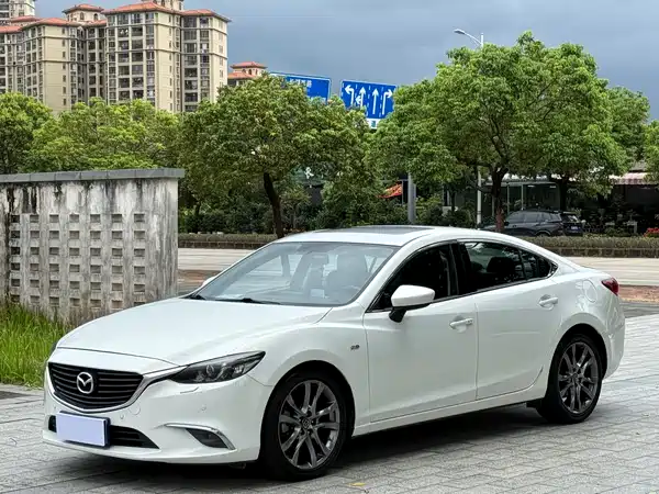 Mazda Atenza 2017