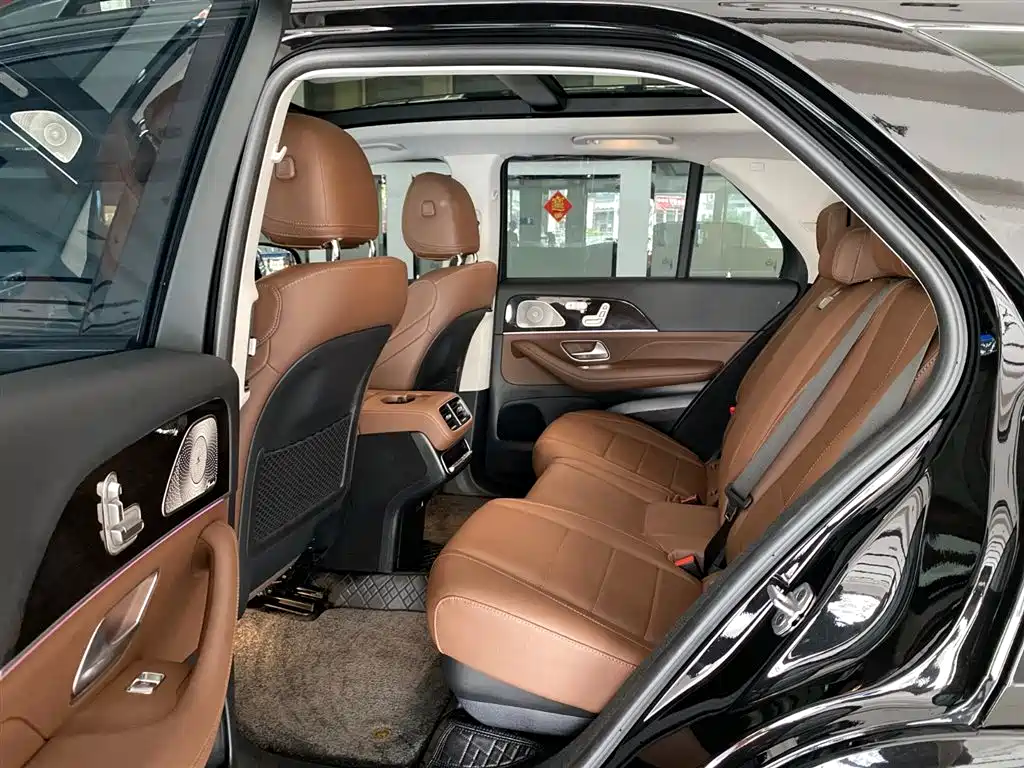 Mercedes-Benz GLE 2025 — фото 15