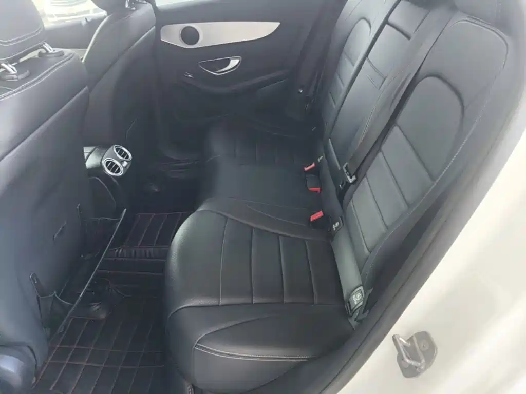 Mercedes-Benz GLC 2017 — фото 17