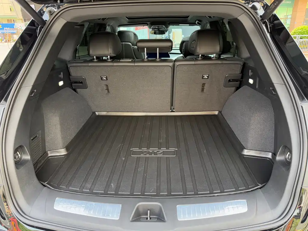Cadillac XT5 2025 — фото 16