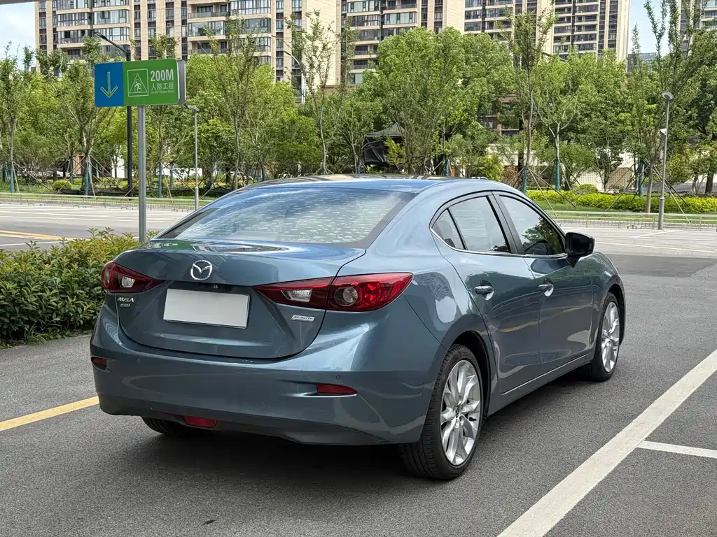 Mazda 3 Angkesela 2016