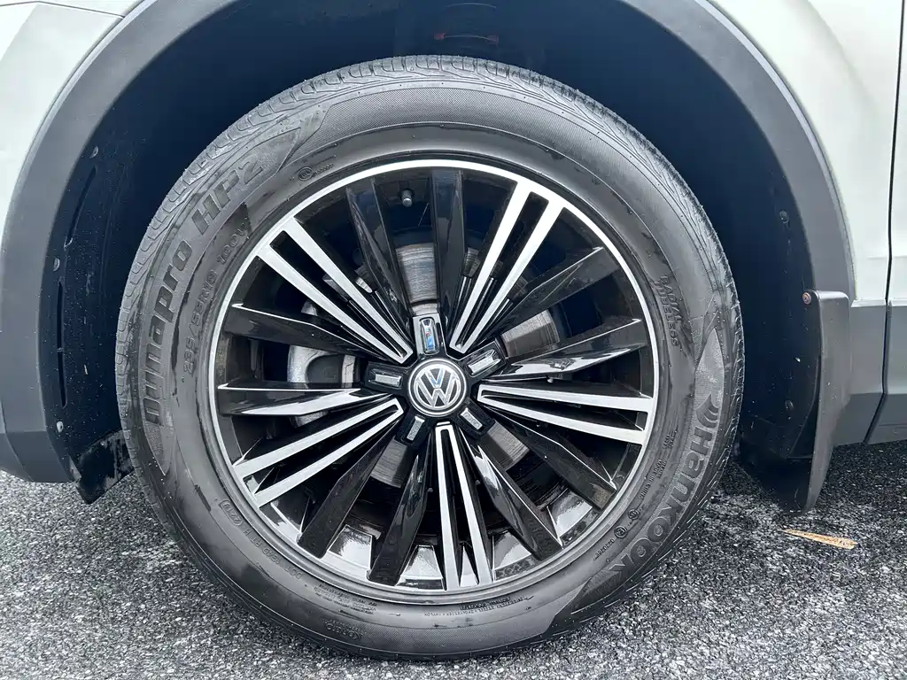 Volkswagen Tiguan L 2019 — фото 20
