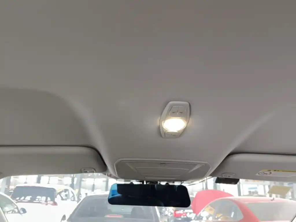 Ford Kuga 2015 — фото 18