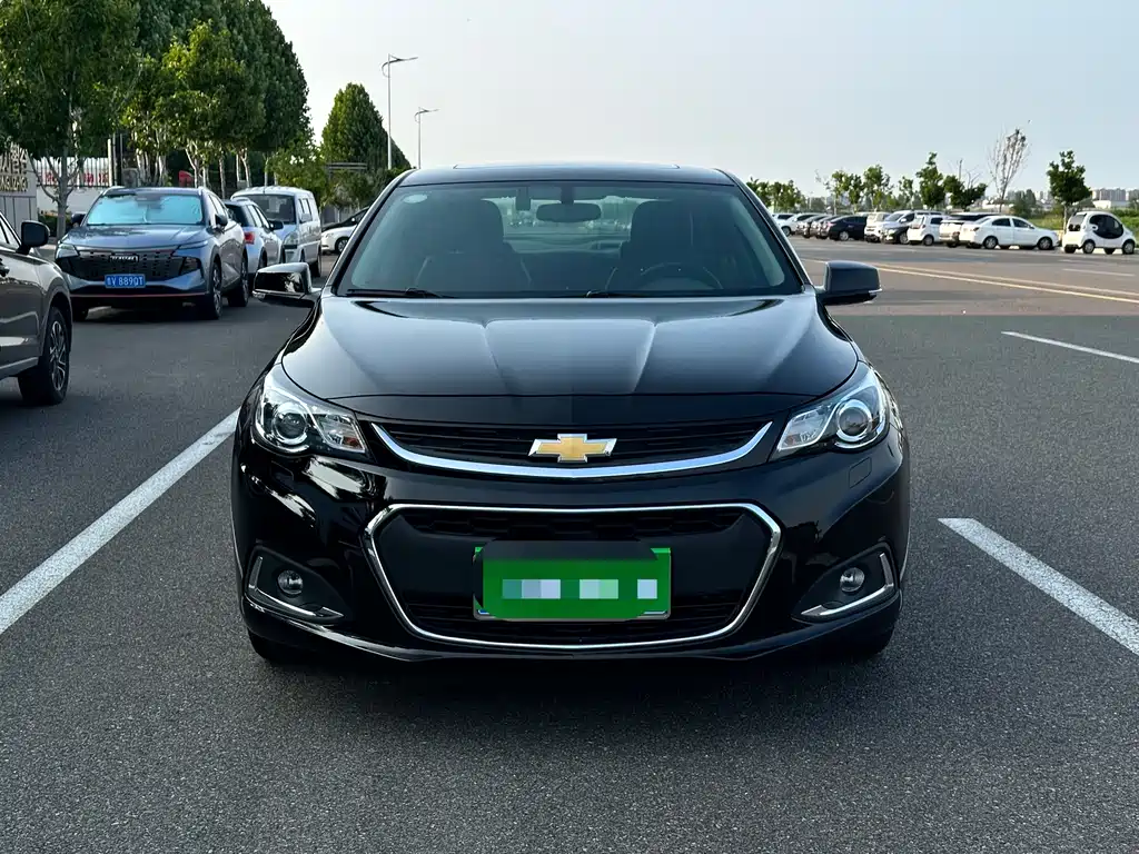 Chevrolet Malibu 2017 — фото 2