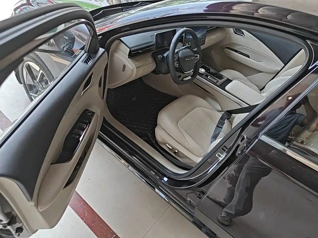 Wuling Starlight 2023 — фото 16