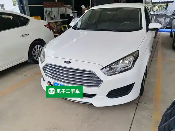 Ford Escort 2019
