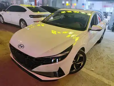 Hyundai Elantra 2021