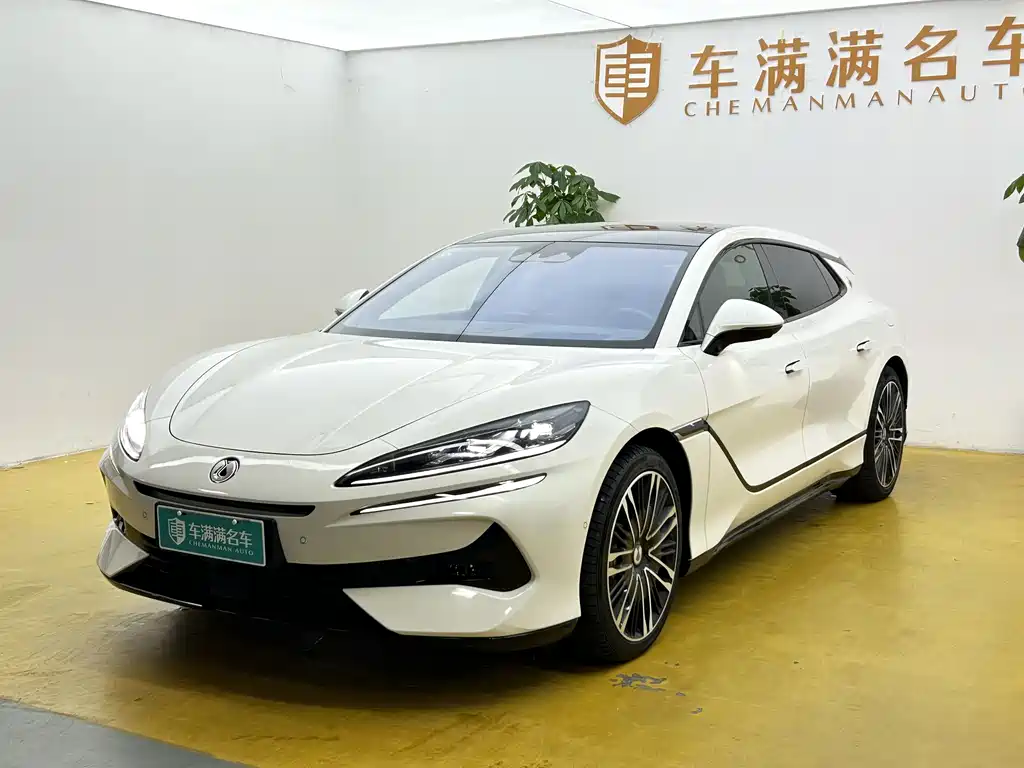 Denza Z9GT 2025