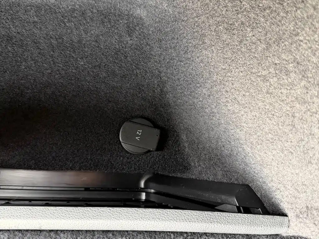 Audi Q3 2022 — фото 21