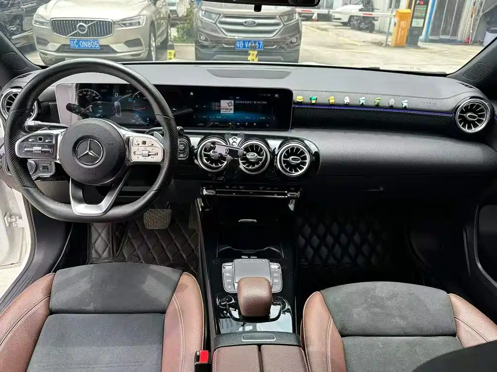 Mercedes-Benz A-Class 2020 — фото 8