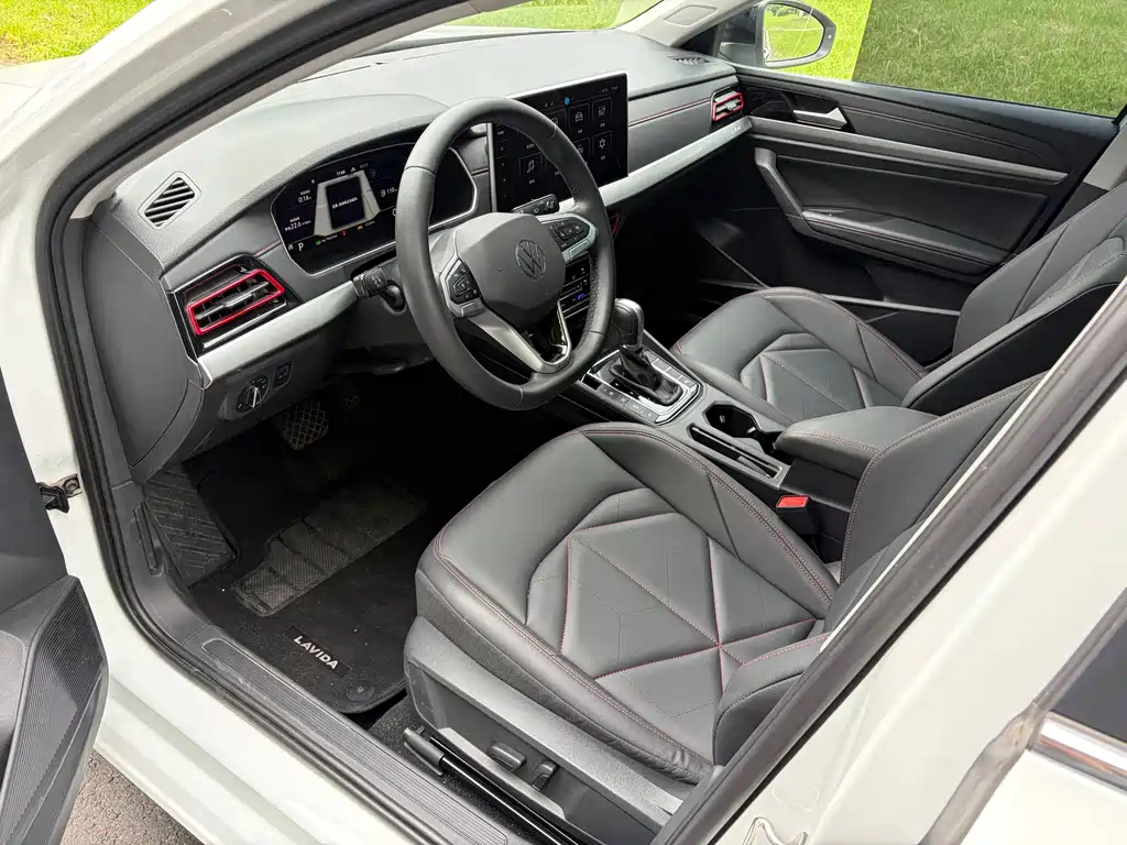 Volkswagen Lavida 2025