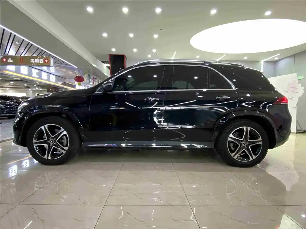 Mercedes-Benz GLE New Energy 2021 — фото 6