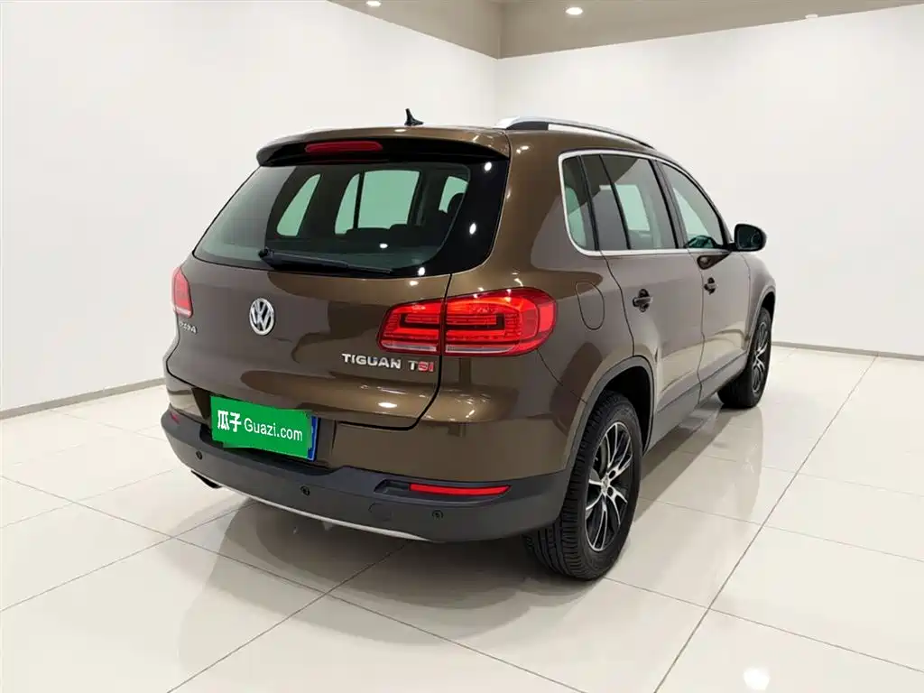 Volkswagen Tiguan 2015 — фото 6