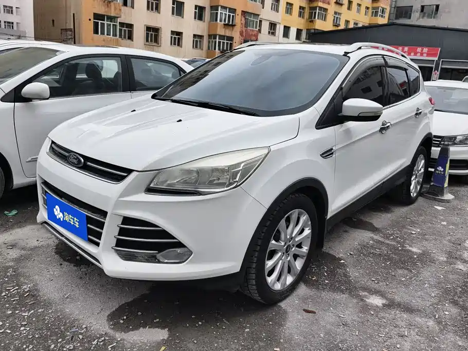 Ford Kuga 2014